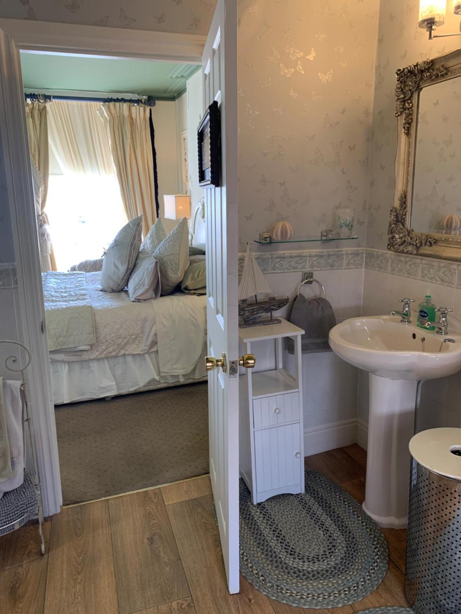 The At Ty Anne 4*